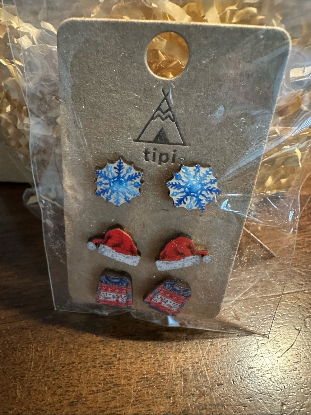 Tipi Holiday Earring Set – Red & Blue Festive Studs